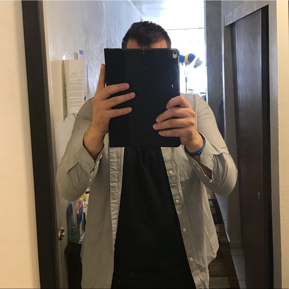 Slim-fit casual button down shirt from H&M - Picture 6 of 7